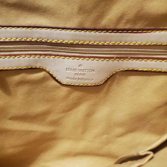 2003 Louis Vuitton Messenger Bag - Picture 2 of 5